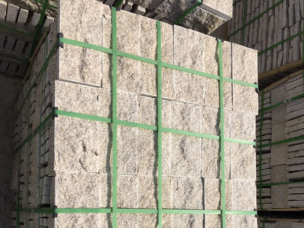 黃銹石清理時(shí)要注意的問題